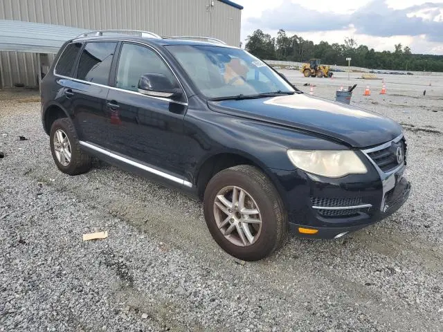 2010 VOLKSWAGEN TOUAREG V6  