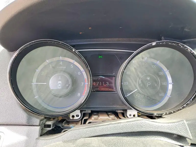 2013 HYUNDAI SONATA GLS  
