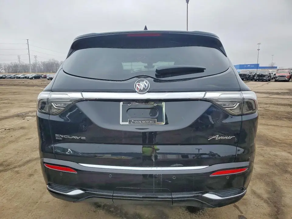 2024 BUICK ENCLAVE AVENIR  