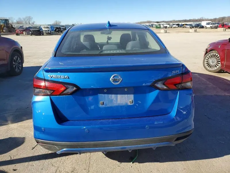 2020 NISSAN VERSA SR  