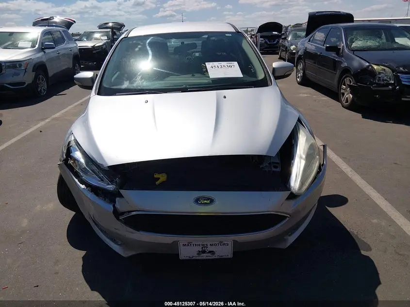 2017 FORD FOCUS SE