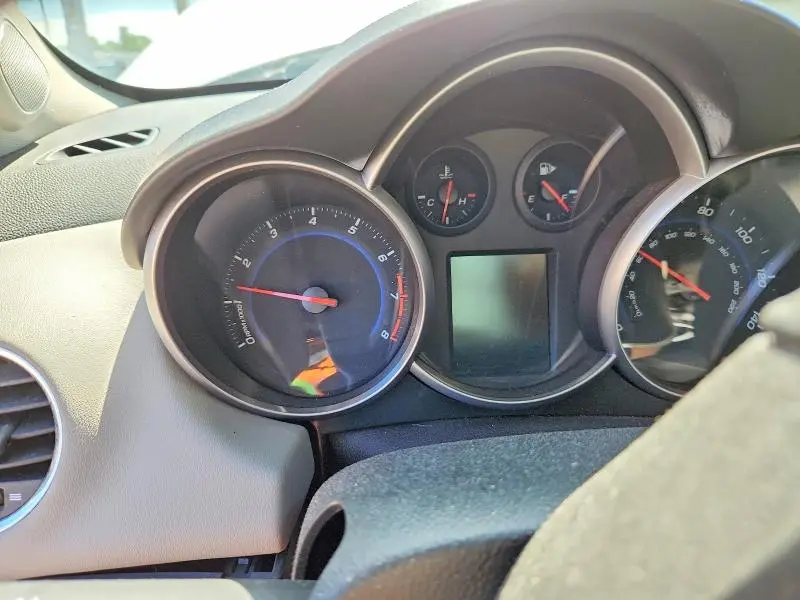 2011 CHEVROLET CRUZE LT  