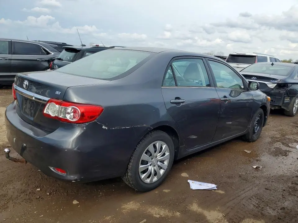 2013 TOYOTA COROLLA LE  