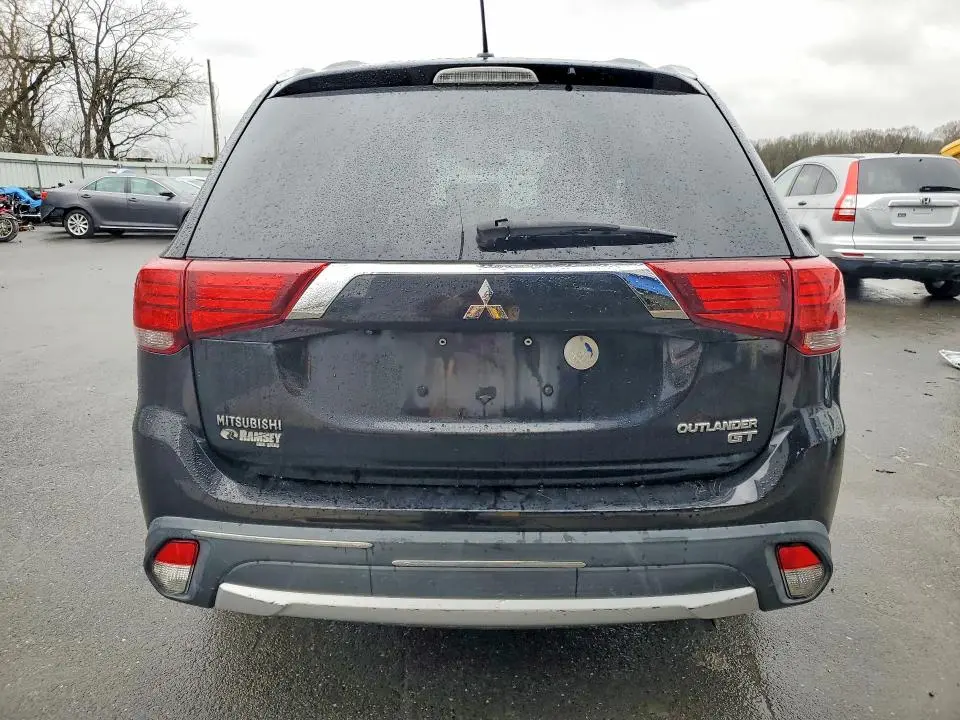 2016 MITSUBISHI OUTLANDER GT  