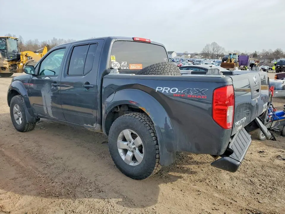 2012 NISSAN FRONTIER S  