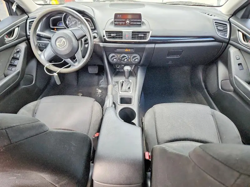 2015 MAZDA 3 SV  