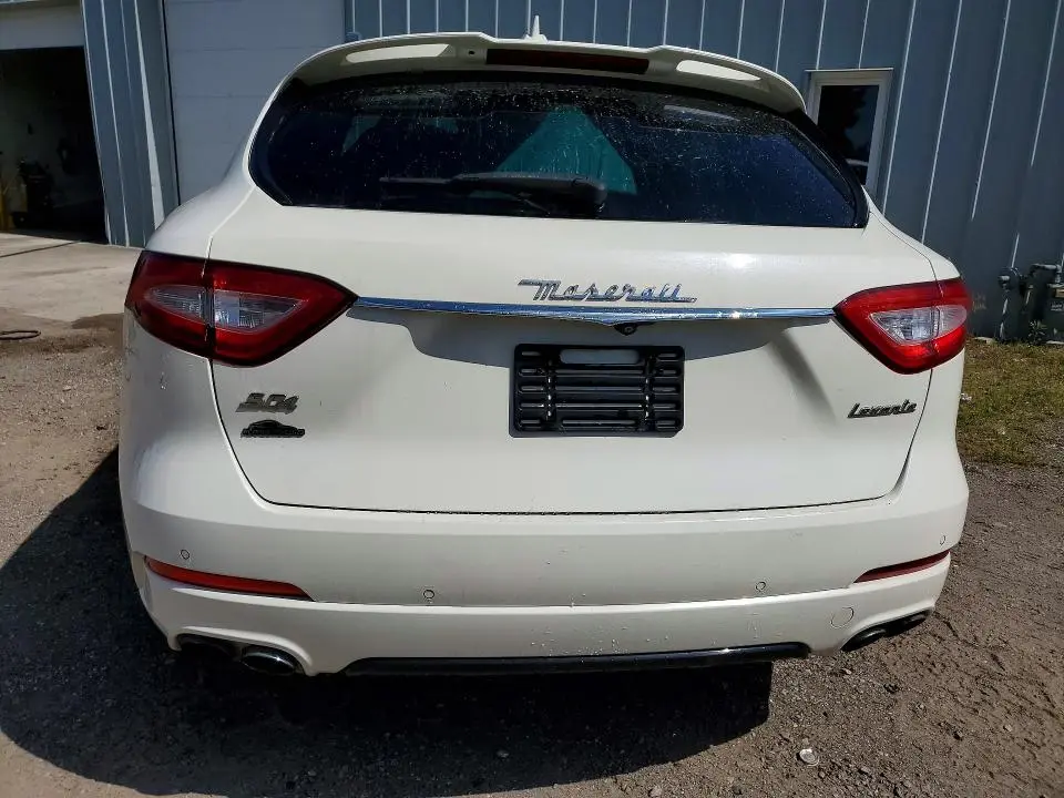 2018 MASERATI LEVANTE S SPORT  