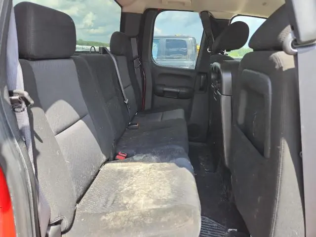 2011 CHEVROLET SILVERADO C1500 LT  