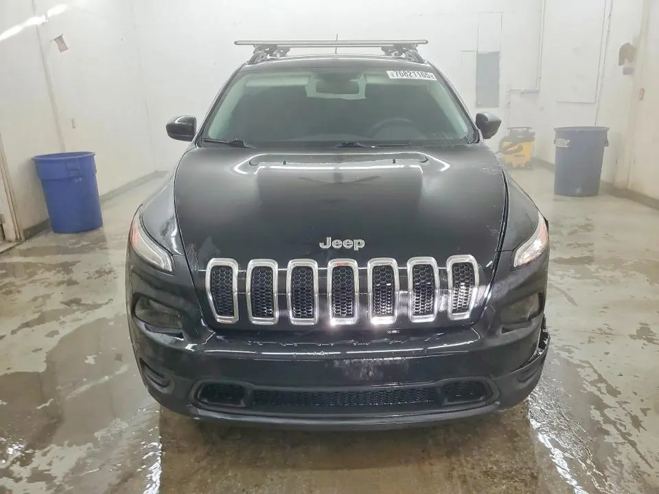 2017 JEEP CHEROKEE SPORT  