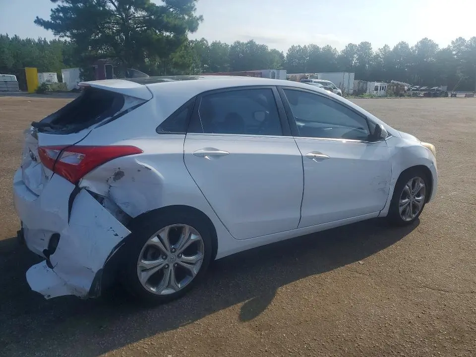 2013 HYUNDAI ELANTRA GT BASE  