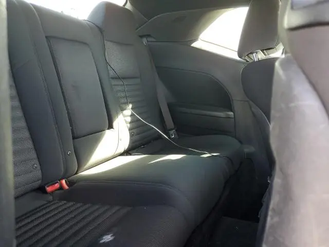 2013 DODGE CHALLENGER SXT  