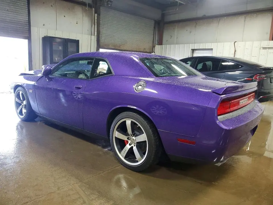 2014 DODGE CHALLENGER SRT-8  