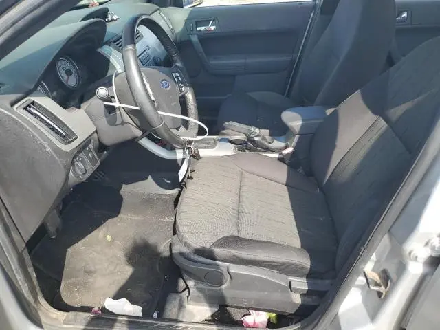 2010 FORD FOCUS SES  