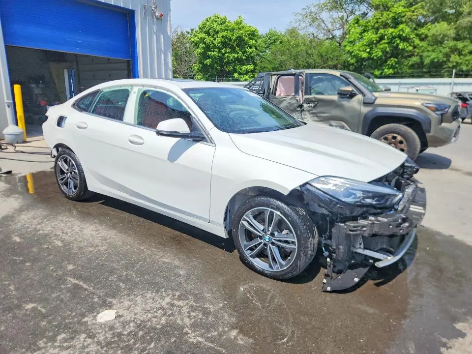 2022 BMW 228XI   