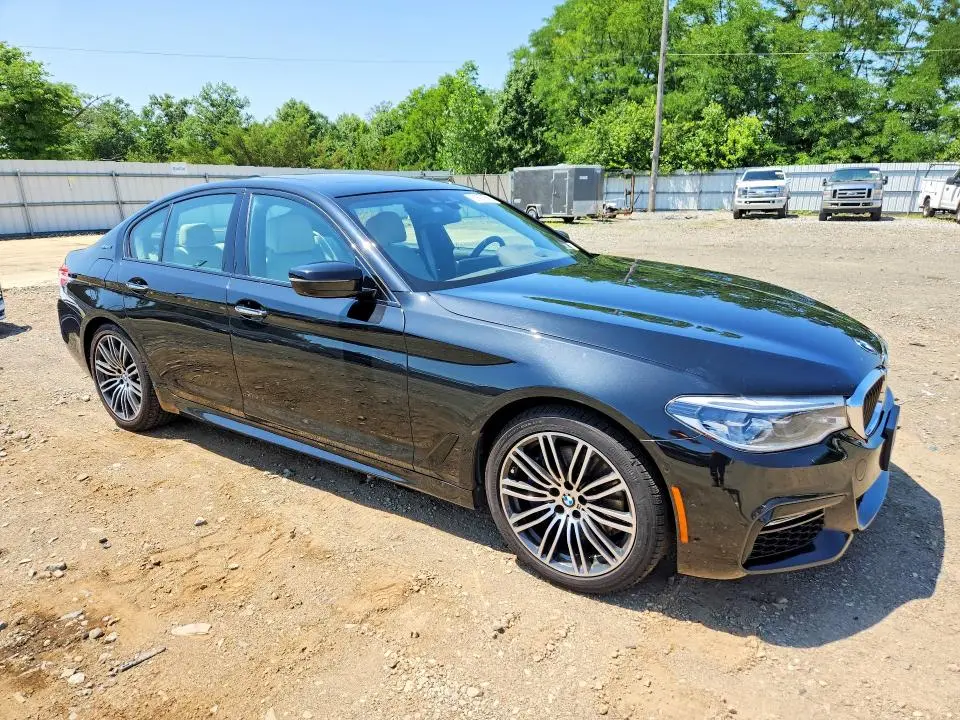 2018 BMW 530XE   