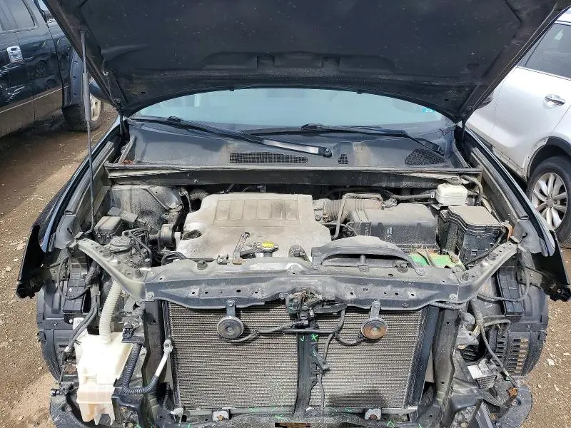 2010 TOYOTA HIGHLANDER SE  
