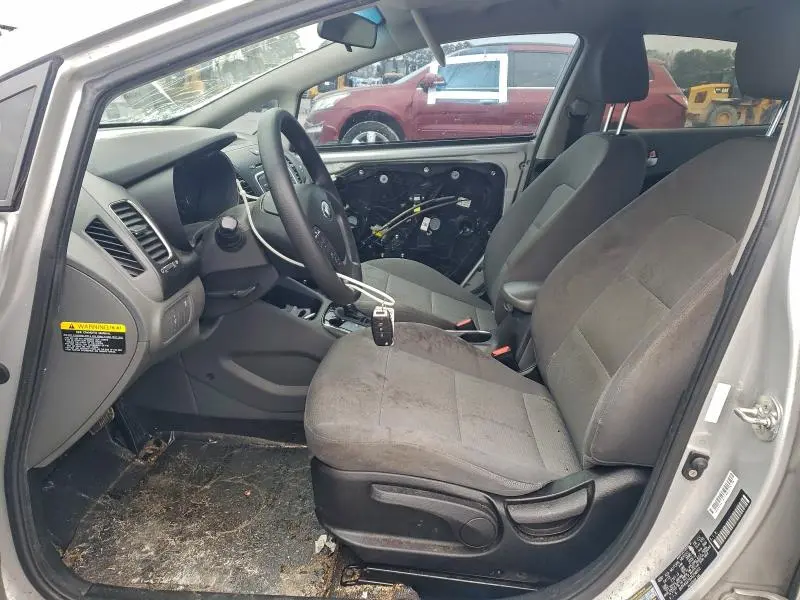 2018 KIA FORTE LX  