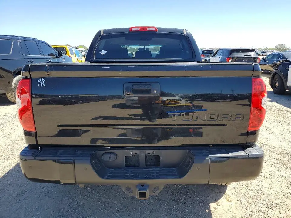 2014 TOYOTA TUNDRA PLATINUM  