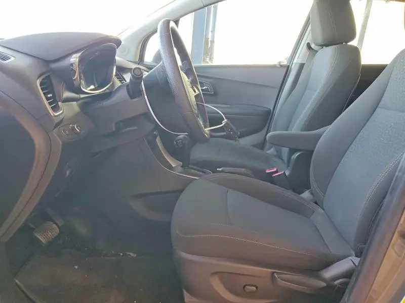 2021 CHEVROLET TRAX LS  