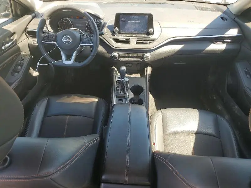 2021 NISSAN ALTIMA SR  