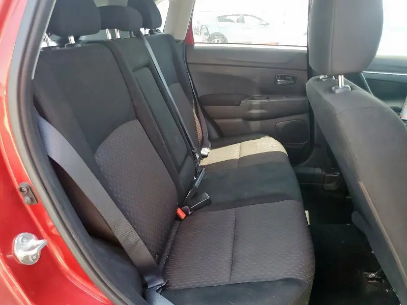 2019 MITSUBISHI OUTLANDER SPORT ES  