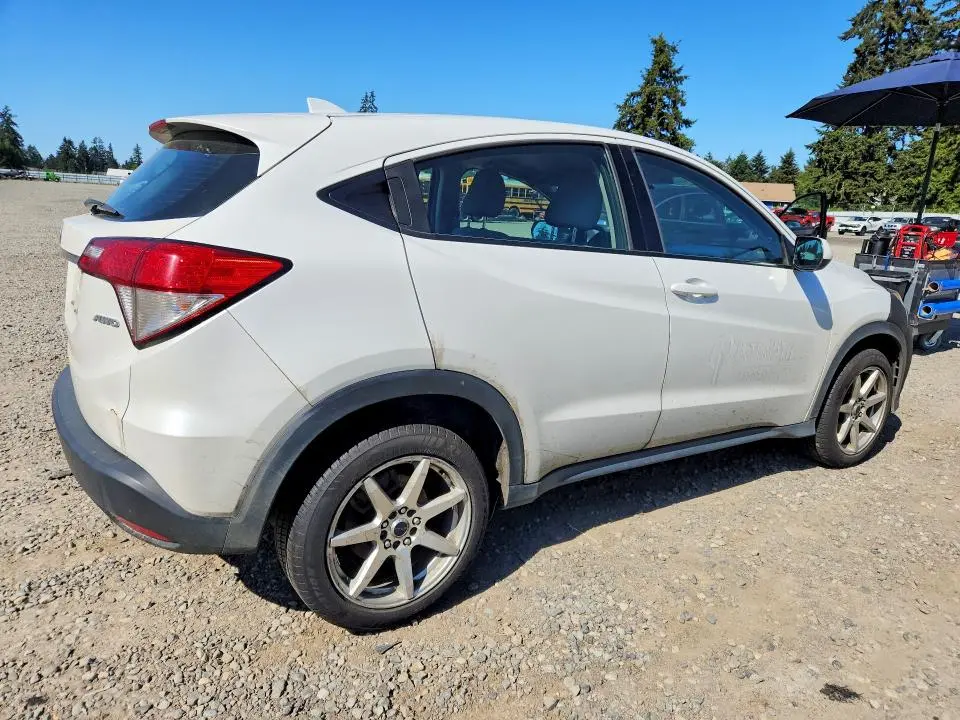 2021 HONDA HR-V LX  