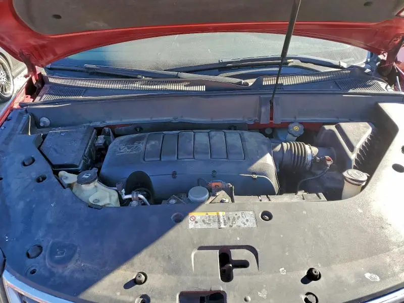 2013 CHEVROLET TRAVERSE LT  