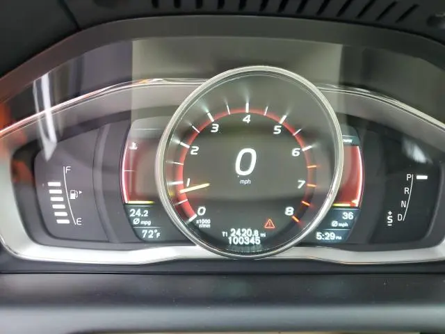 2015 VOLVO XC60 T6 PREMIER  