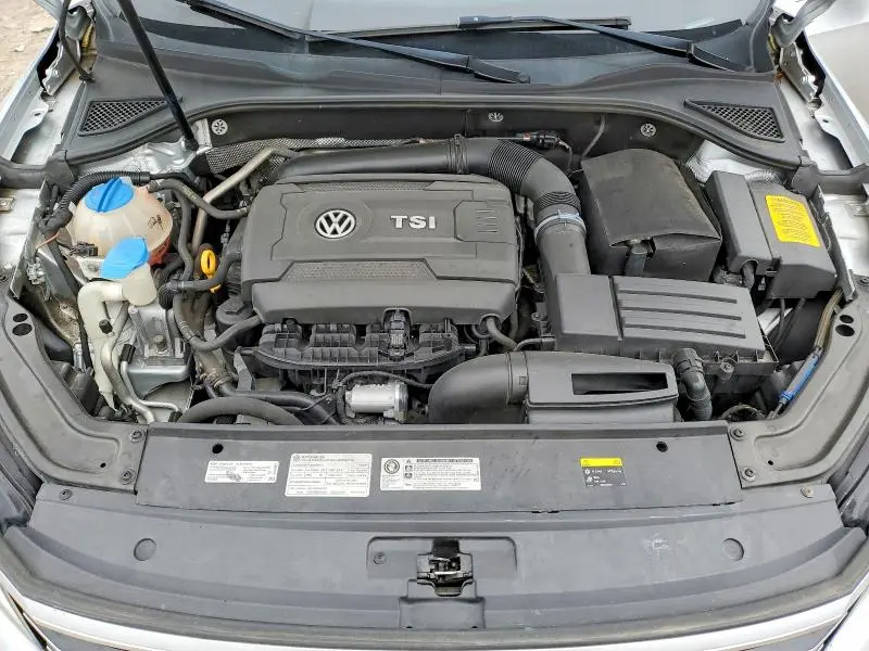 2017 VOLKSWAGEN PASSAT R-LINE  