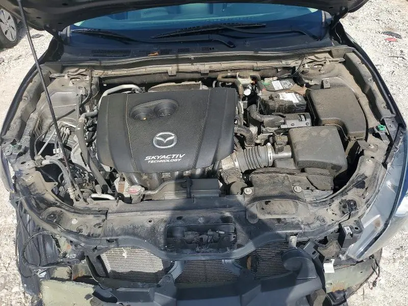 2016 MAZDA 3 TOURING  