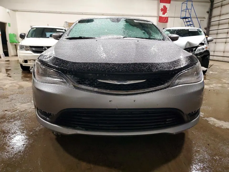 2015 CHRYSLER 200 LX  