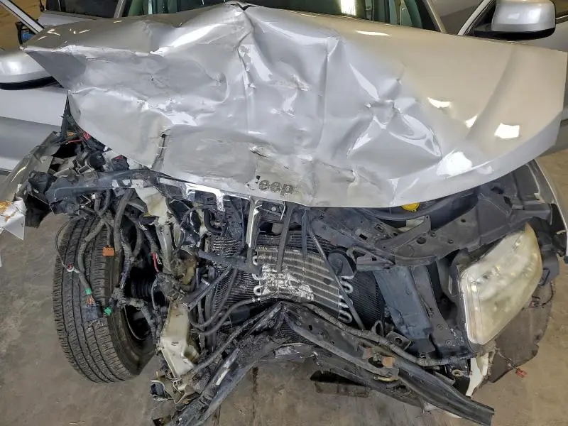 2013 JEEP GRAND CHEROKEE LAREDO  