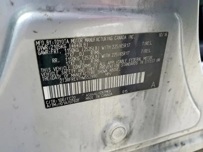 2017 TOYOTA RAV4 XLE  