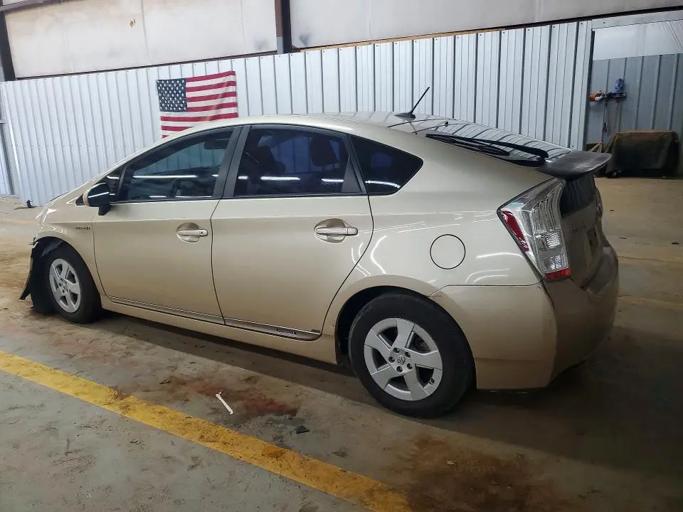 2010 TOYOTA PRIUS II  