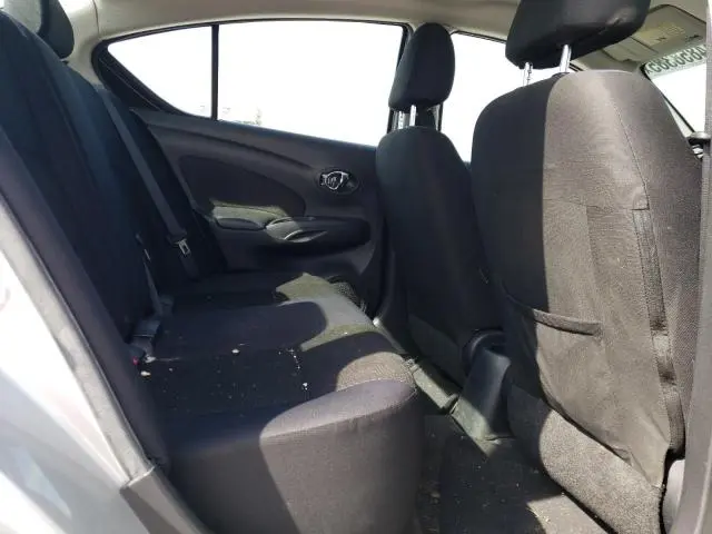 2012 NISSAN VERSA S  