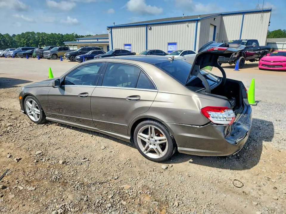 2011 MERCEDES-BENZ E 350  