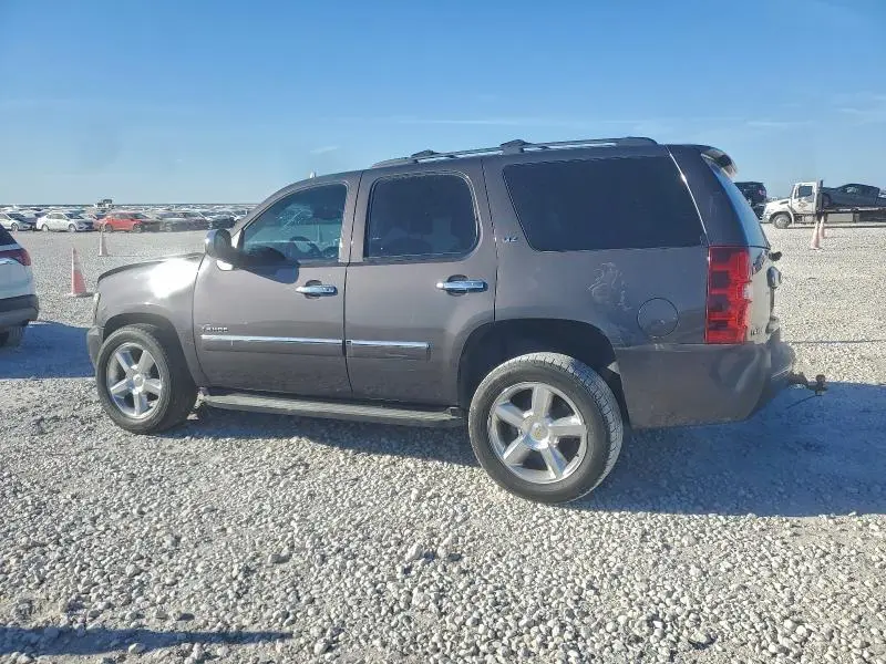 2011 CHEVROLET TAHOE C1500 LTZ  