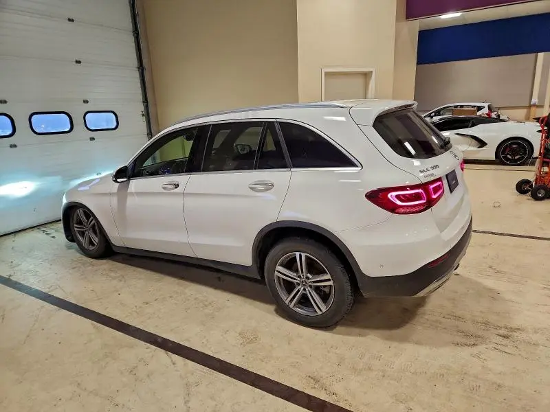 2021 MERCEDES-BENZ GLC 300 4MATIC  