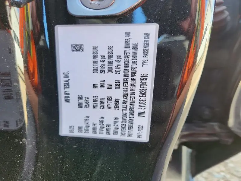 2025 TESLA MODEL 3   