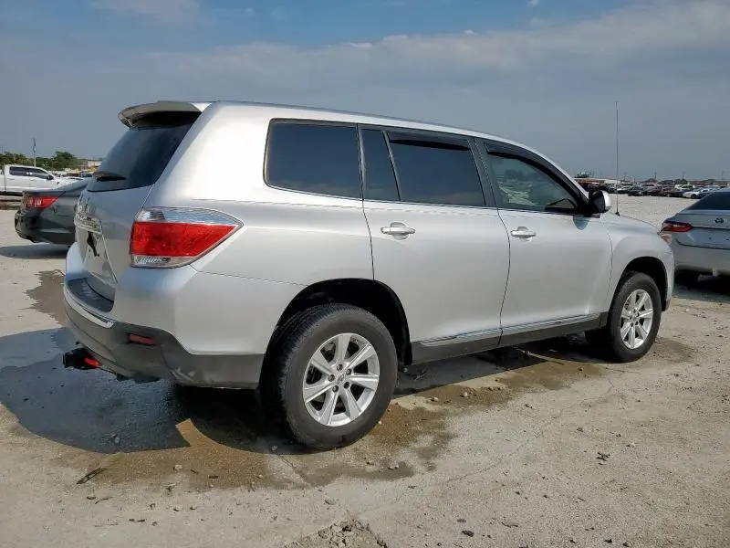 2011 TOYOTA HIGHLANDER BASE