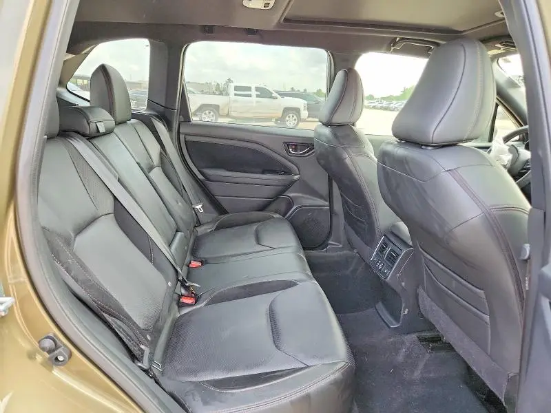 2025 SUBARU FORESTER TOURING  