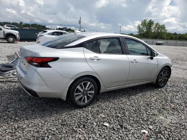 2020 NISSAN VERSA SV  