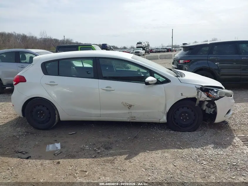 2016 KIA FORTE LX