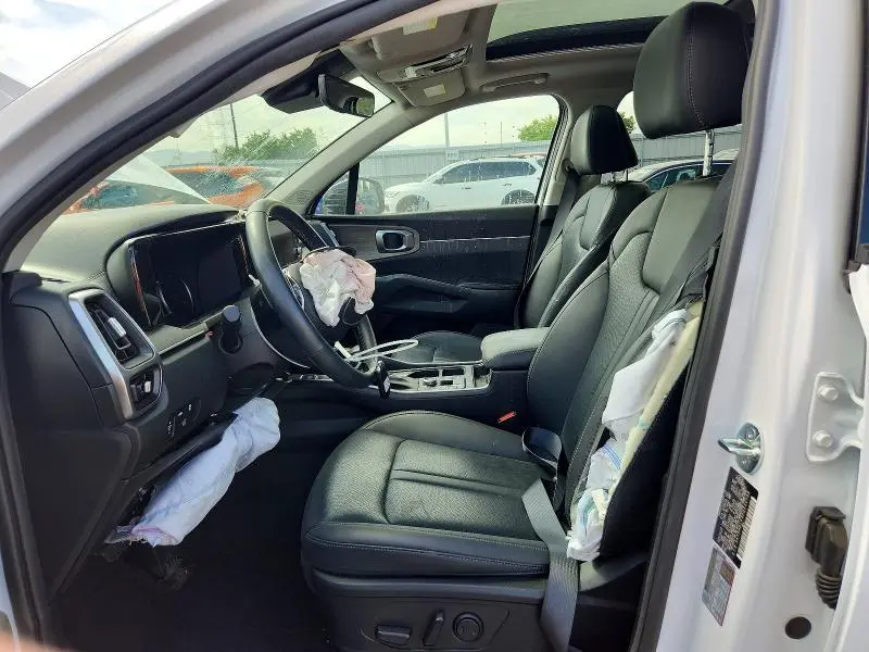 2023 KIA SORENTO EX  