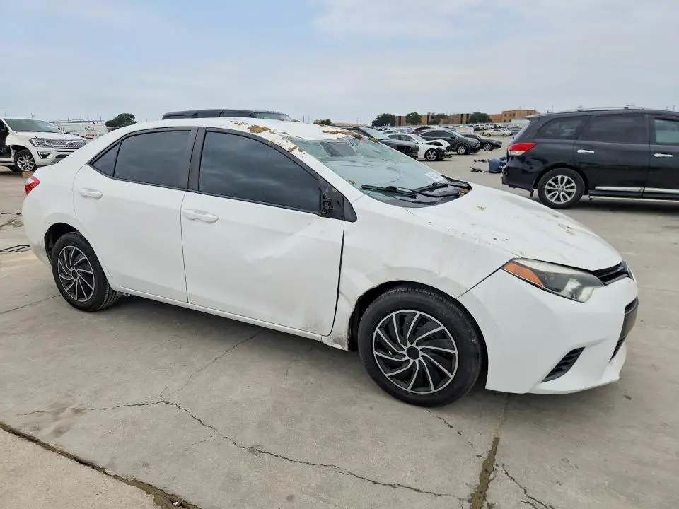 2016 TOYOTA COROLLA LE  