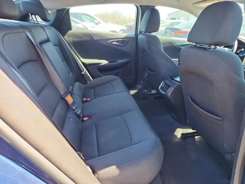 2022 CHEVROLET MALIBU LT  