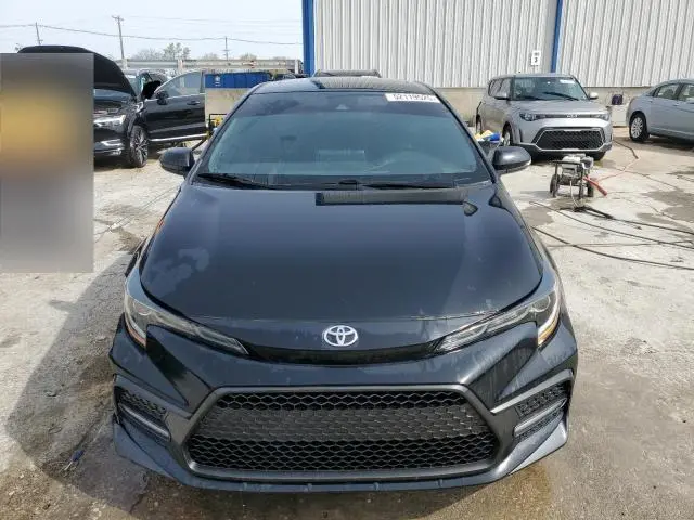 2020 TOYOTA COROLLA SE  