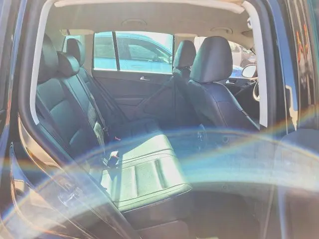 2014 VOLKSWAGEN TIGUAN S  