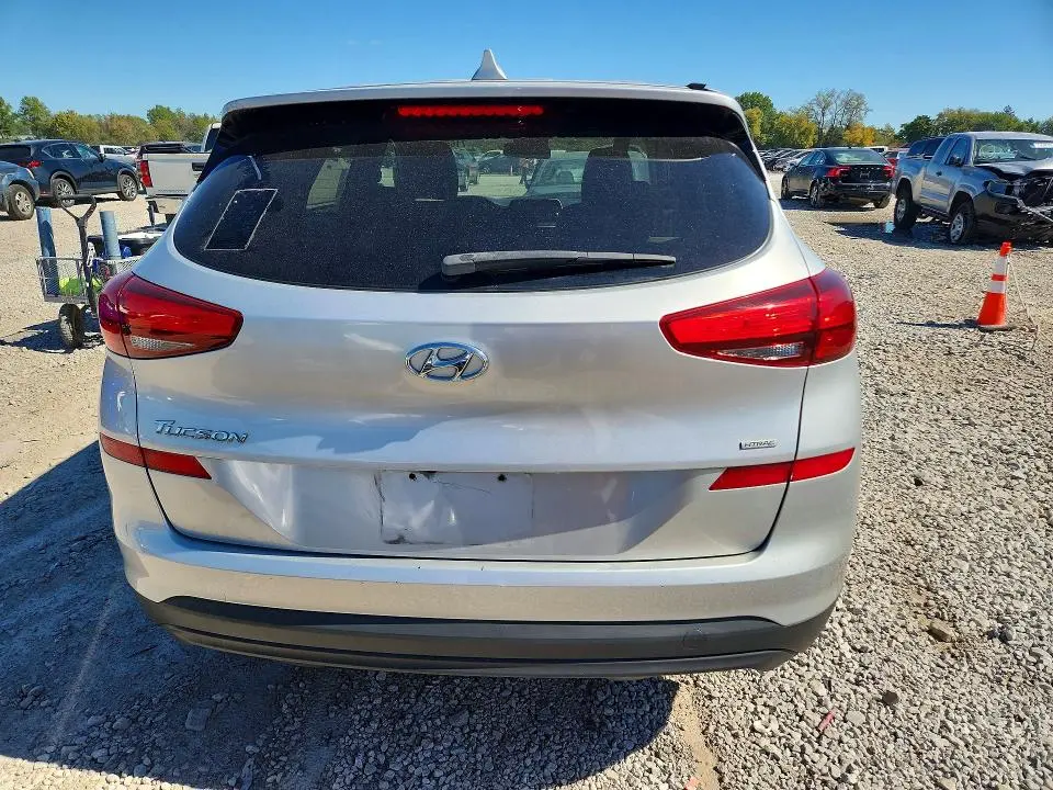 2019 HYUNDAI TUCSON SE  