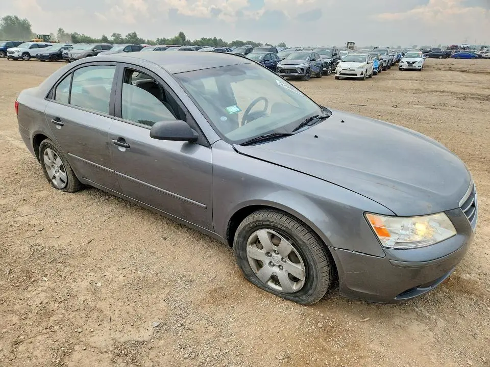 2010 HYUNDAI SONATA GLS  